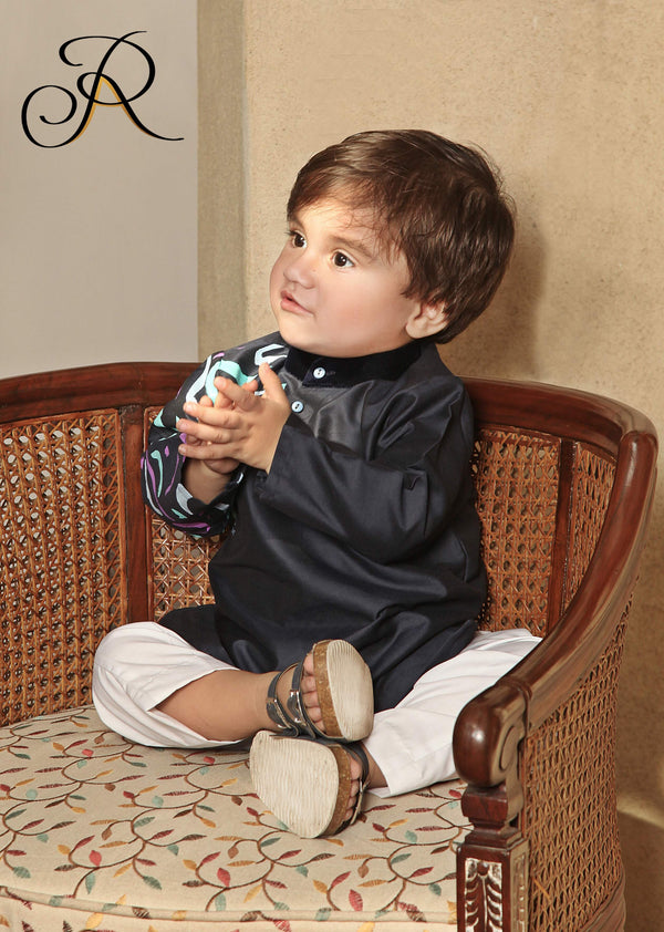 Boy's Calligraphy Kurtha