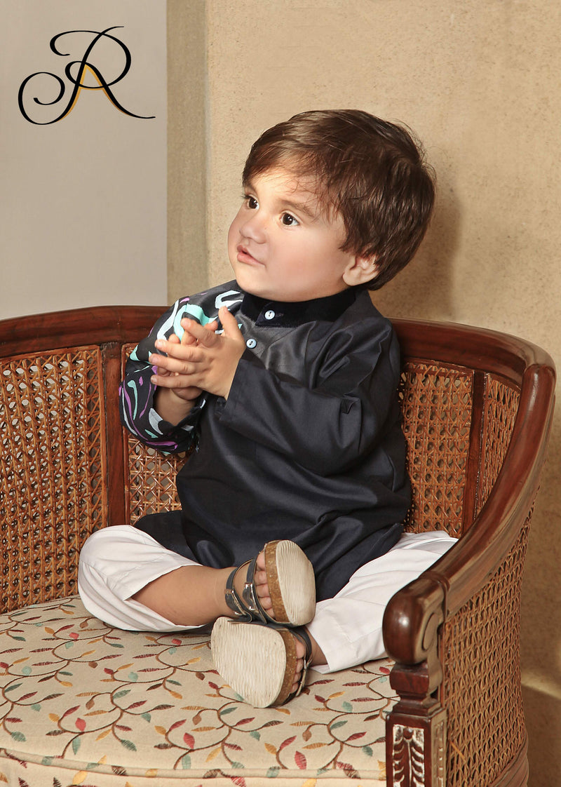 Boy's Calligraphy Kurtha